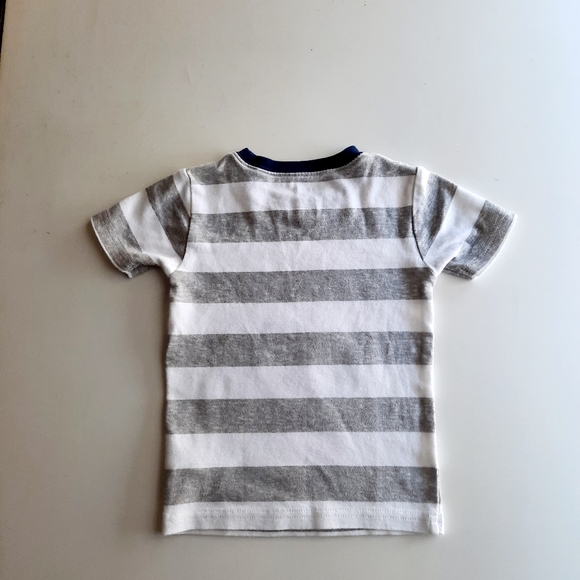 3t Carter's & Nike Bundle - Picture 5 of 9